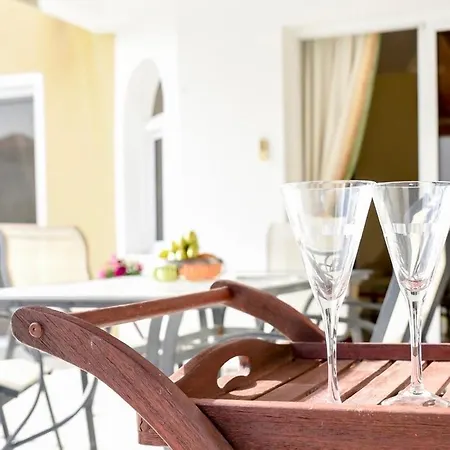 Villa Exellent 3 Bedroom In Coral Bay