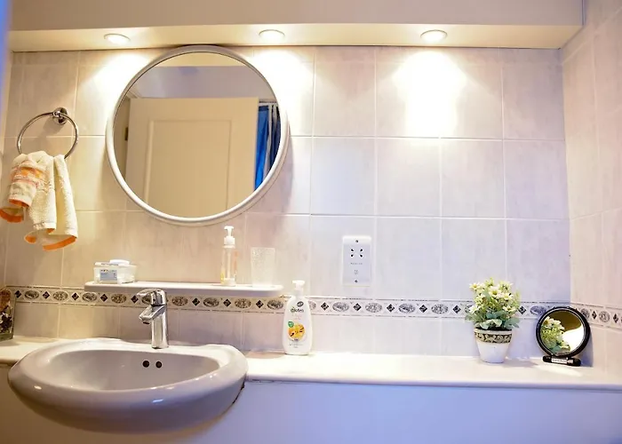 Exellent 3 Bedroom In Coral Bay Willa